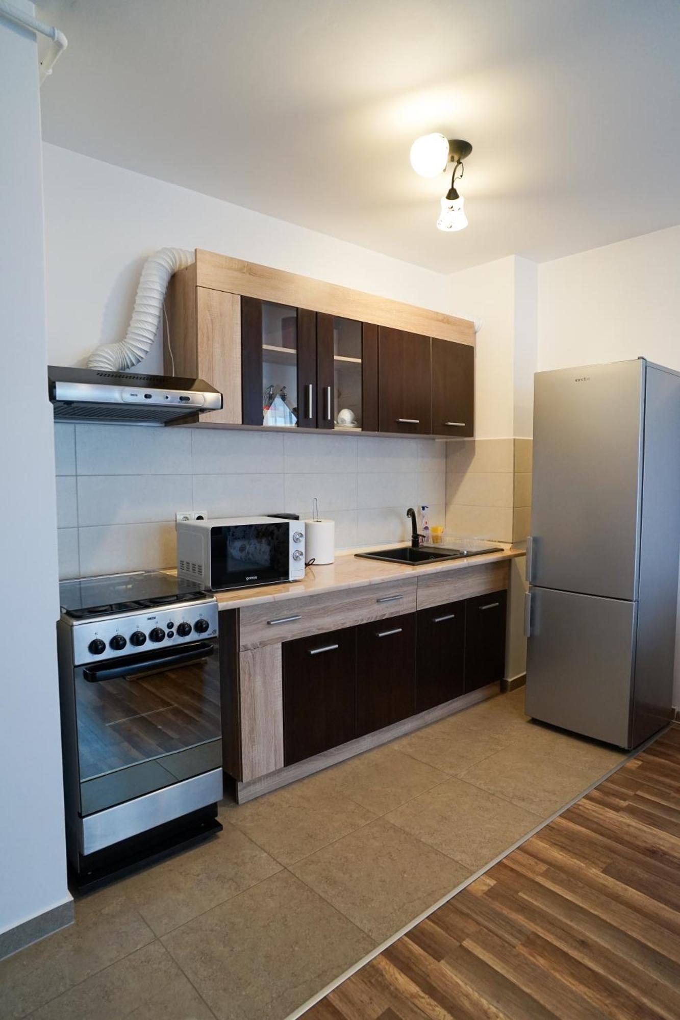 Mirandis Apartments - Comfort & Private Parking Near Coresi Mall Braşov Eksteriør bilde