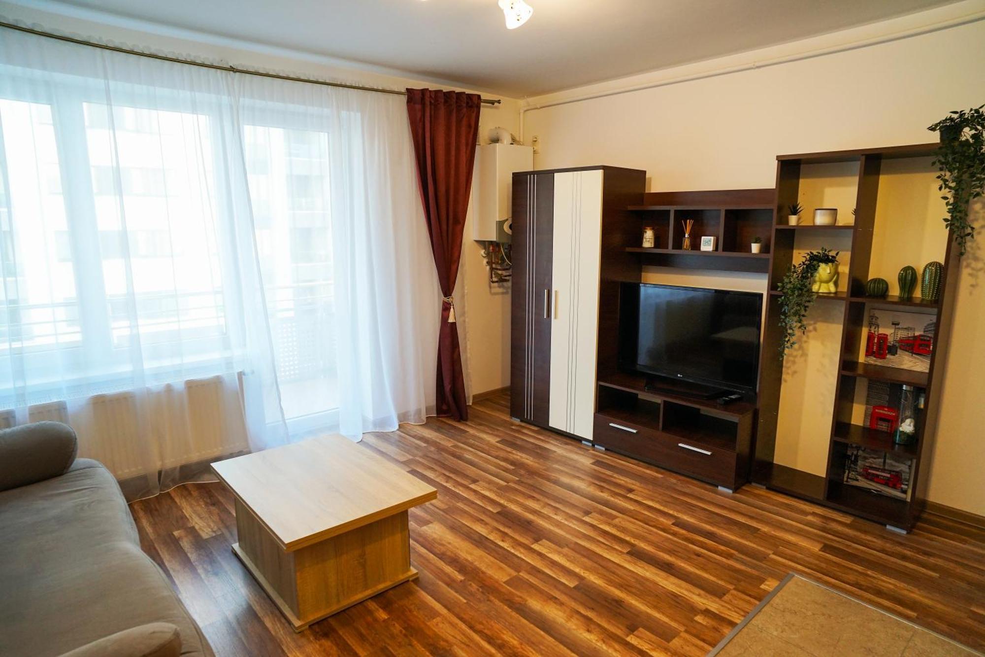 Mirandis Apartments - Comfort & Private Parking Near Coresi Mall Braşov Eksteriør bilde