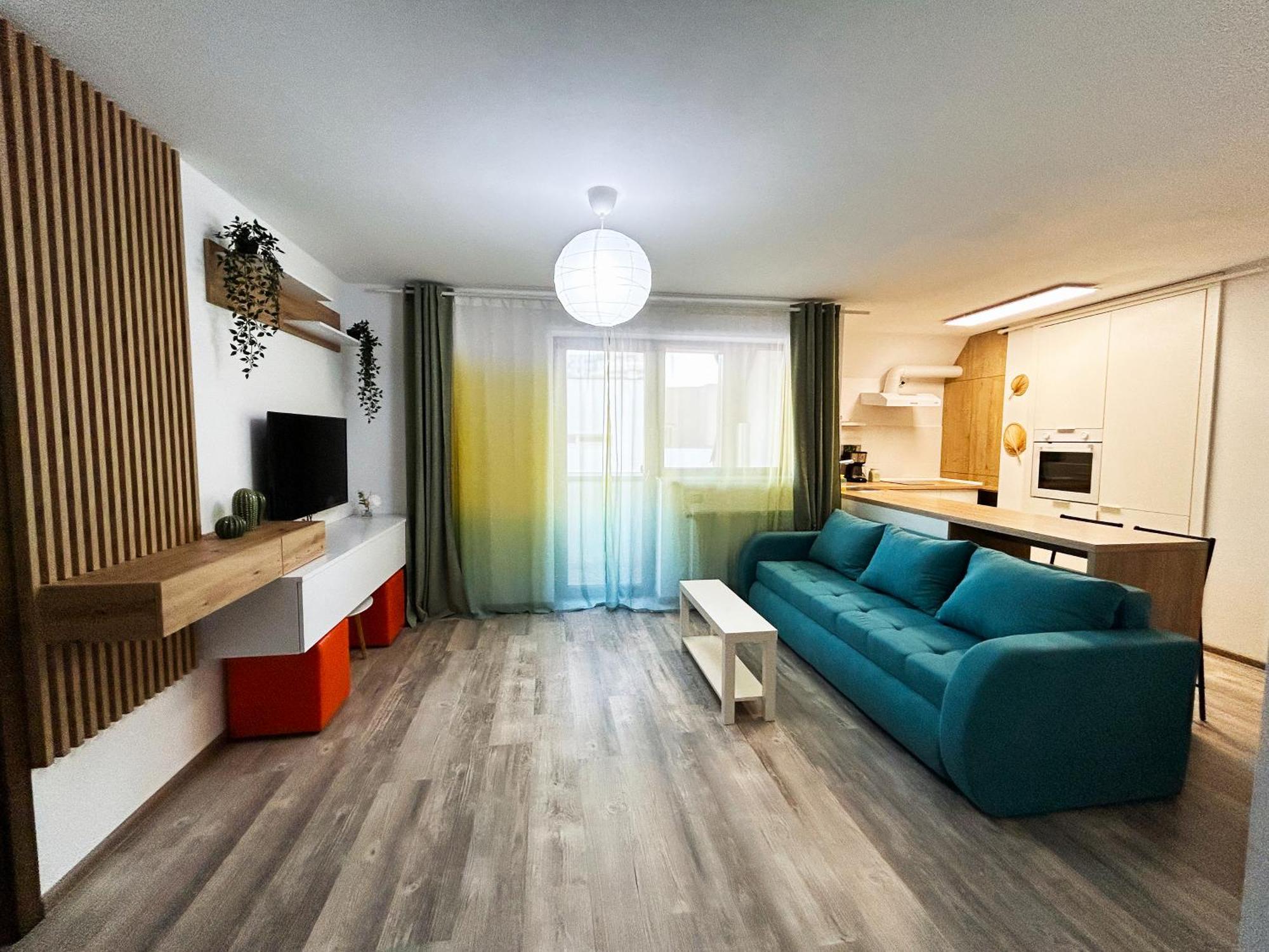 Mirandis Apartments - Comfort & Private Parking Near Coresi Mall Braşov Eksteriør bilde