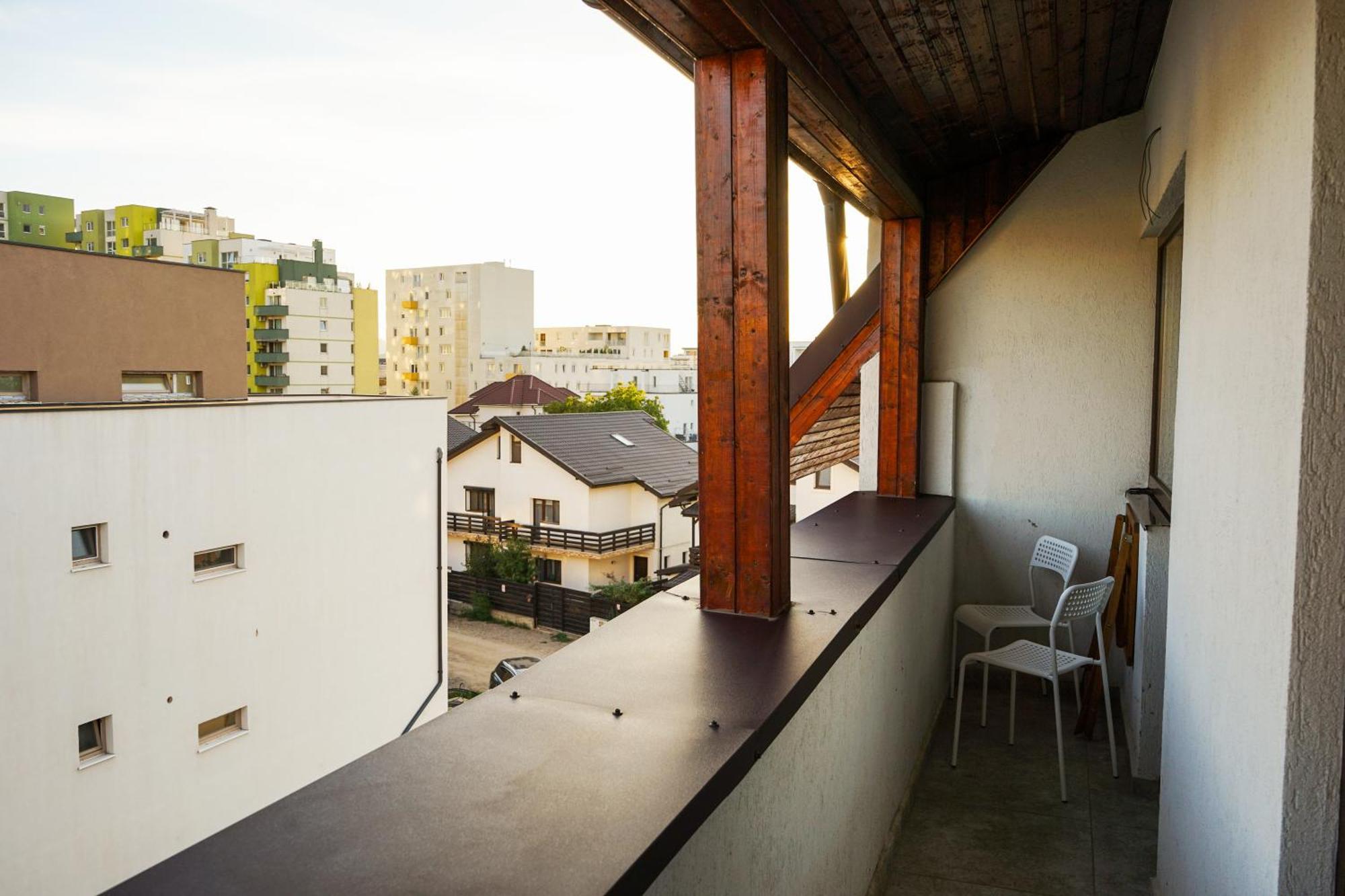 Mirandis Apartments - Comfort & Private Parking Near Coresi Mall Braşov Eksteriør bilde